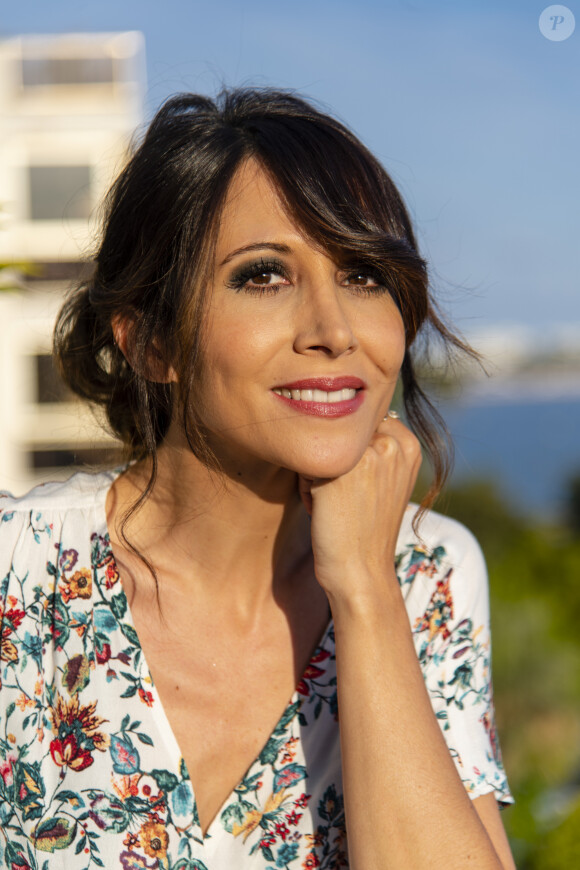 Exclusif - Fabienne Carat avant de monter les marches du 72e Festival du Film de Cannes, sur la terrasse de Sandra & Co, à Cannes, le 16 mai 2019. © Pierre Perusseau / Bestimage