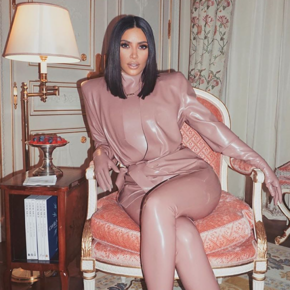 Kim Kardashian à Paris. Mars 2020.