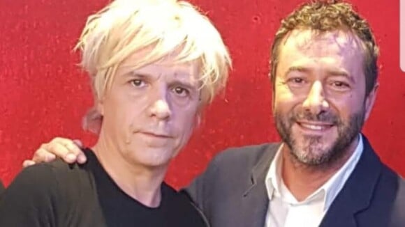 Nicola Sirkis surpris sur RFM par un message très admiratif de Franck Riester !