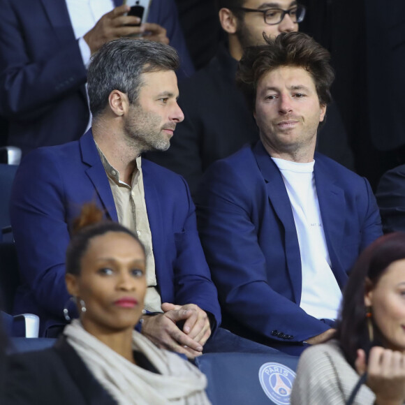 Jean Imbert, Luis Fernandez dans les tribunes lors du match UEFA Ligue des Champions groupe A, opposant le Paris Saint-Germain (PSG) au Real Madrid au Parc des Princes à Paris, France, le 18 septembre 2019. Le PSG a gagné 3-0. © Gwendoline Le Goff/Panoramic/Bestimage