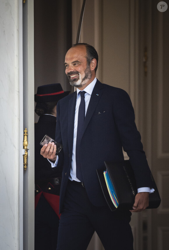 French Prime Minister Edouard Philippe - Sortie du Conseil des ministres au Palais de l'Elysée à Paris. Le 3 juin 2020. © Eliot Blondet / Pool / Bestimage