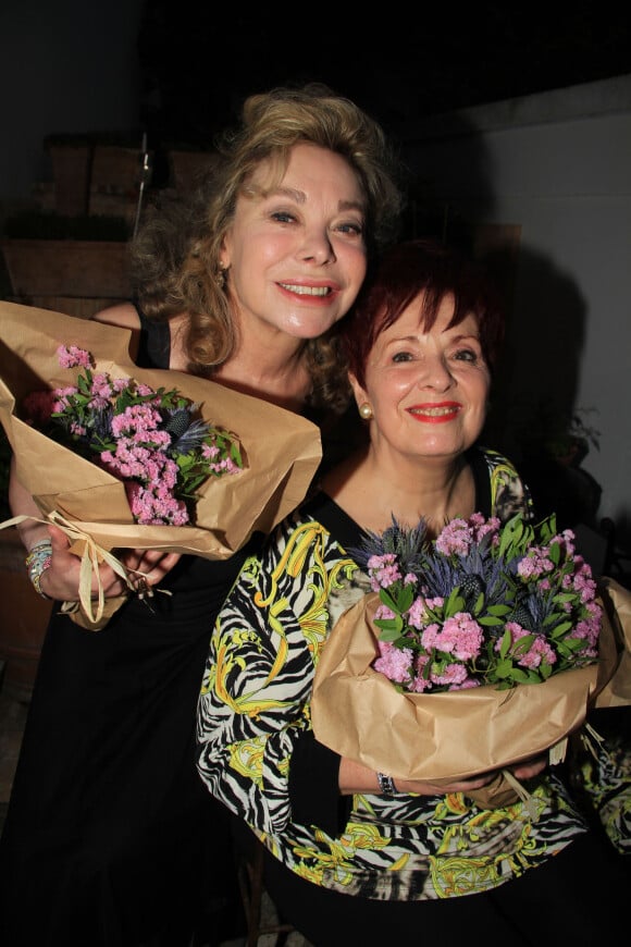 Exclusif - Grace de Capitani, Fabienne Thibeault - G.Capitani et F.Thibeault célèbrent leur anniversaire chez G.Capitani à Paris le 17 juin 2020. © Baldini / Bestimage