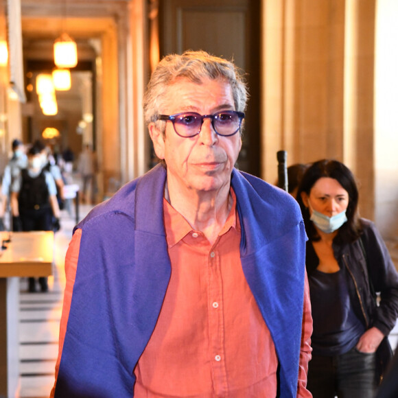 Patrick Balkany à la sortie du palais de justice de Paris, le 27 mai 2020