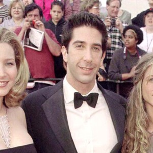 Lisa Kudrow, Jennifer Aniston et David Schwimmer aux Screen Actors Guild Awards à Los Angeles en 2000.
