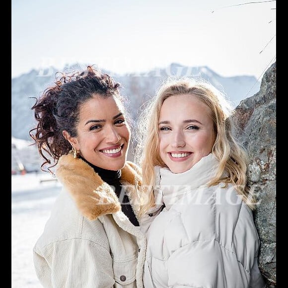 Exclusif - Troisième jour - Rendez-vous Sabrina Ouazani et Chloé Jouannet, toutes deux membres du jury officiel et toutes deux nommées aux Globes dans la catégorie meilleure actrice de comédie pour Sabrina et meilleure actrice de fiction unitaire pour Chloé, lors la 23ème édition du festival international du film de comédie l'Alpe d'Huez, France, le 16 janvier 2020. © Cyril Moreau/Bestimage