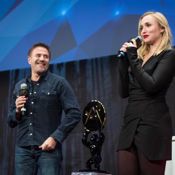 José Garcia (président du jury) et Chloé Jouannet (membre du jury) lors de la soirée d'ouverture de la 23ème édition du festival international du film de comédie l'Alpe d'Huez, Isère, France, le 14 janvier 2020. © Cyril Moreau/Bestimage