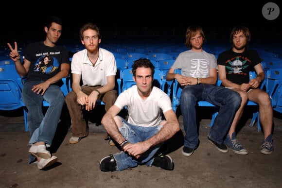 Portrait du Groupe Maroon 5 (Jesse Carmichael, Mickey Madden, Adam Levine, Ryan Dusick, James Valentine) à West Palm Beach en Floride le 16 juin 2003.