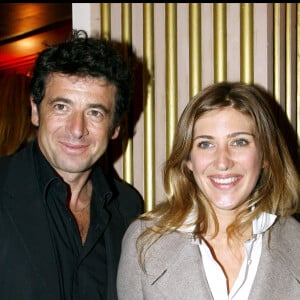 Patrick Bruel et Amanda Sthers à la générale de Thalasso, à Paris, en 2007