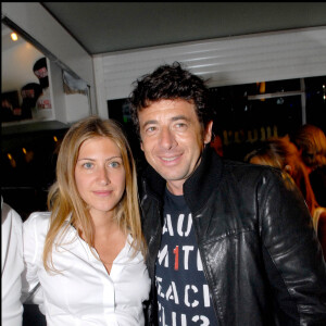 Amanda Sthers et Patrick Bruel au VIP Room à Saint Tropez, en juillet 2007