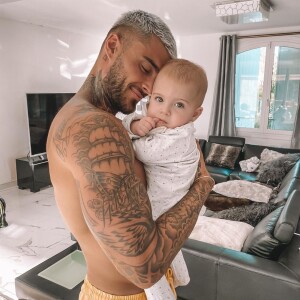 Thibault Gacia avec son fils Maylone, le 29 juin 2020, sur Instagram