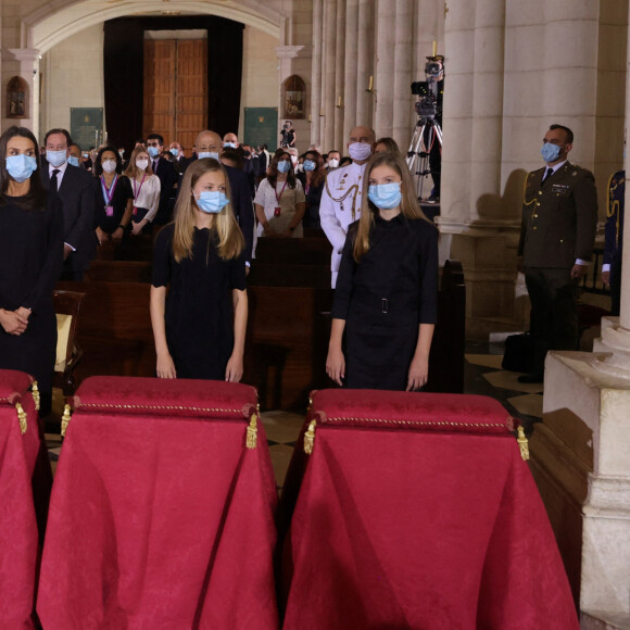 Le roi Felipe VI d'Espagne, la reine Letizia, la princesse Leonor, l'infante Sofia - La famille royale d'Espagne assiste à un hommage aux victimes du coronavirus (COVID-19) à la Cathédrale de l'Almudena à Madrid le 6 juillet 2020.
