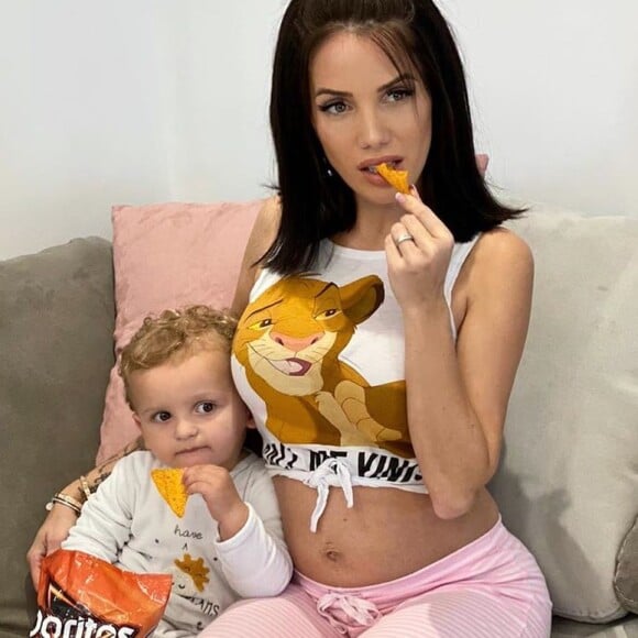 Manon Marsault et son fils Tiago, le 18 avril 2020