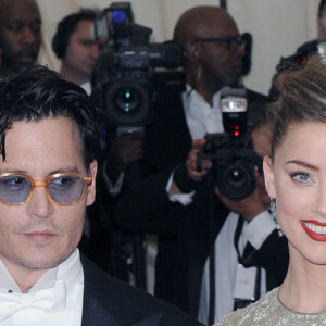 Johnny Depp et sa fiancée Amber Heard - Soirée du Met Ball / Costume Institute Gala 2014: "Charles James: Beyond Fashion" à New York, le 5 mai 2014.