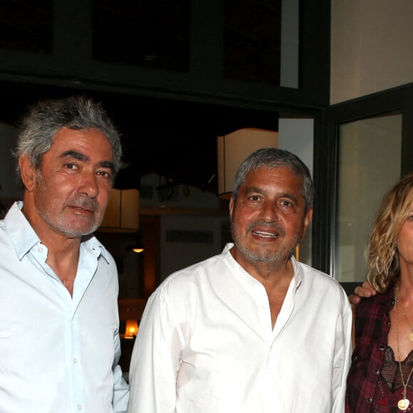 Exclusif - Caroline Barclay, Guest, Patrick Pariente, Virginie Couperie-Eiffel, guest lors de la soirée d'inauguration de l'Hôtel Lou Pinet et du restaurant Beefbar à Saint-Tropez le 11 juillet 2020. La soirée était organisée par Caroline Barclay pour la famille Pariente (fondateur de Naf Naf). L'occasion aussi de célébrer l'anniversaire de Jacqueline Veyssière, ancienne directrice des caves du roi pendant 30 ans © Dominique Jacovides / Cyril Moreau / Bestimage