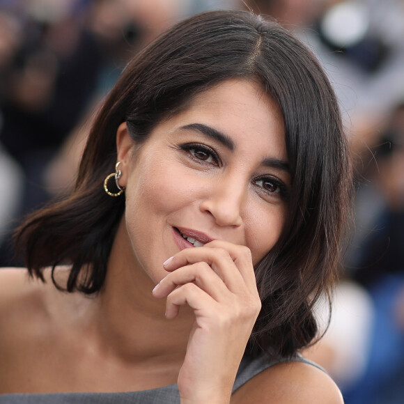 Leïla Bekhti au photocall du film "La Fameuse Invasion des ours en Sicile" lors du 72e Festival International du Film de Cannes, France, le 21 mai 2019. © Jacovides-Moreau/Bestimage