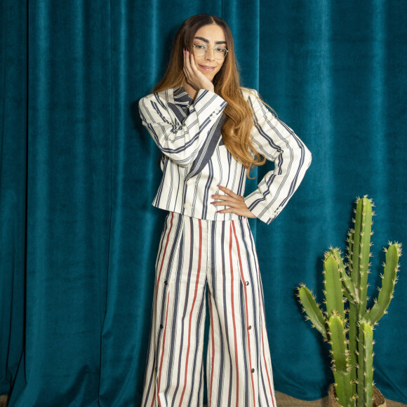 Exclusif - Rendez-vous avec Bilal Hassani pour la présentation de son nouveau clip "Fais le Vide" dans les locaux de Webedia à Levallois-Perret le 10 juillet 2020. Il présente son nouveau clip "Fais le vide" qui sort le 16 juillet 2020. Ce clip est extrait de son nouvel album, le deuxième, "Kingdom". Dans le clip, Bilal porte une robe noire de Lady Gaga. © Jack Tribeca / Bestimage