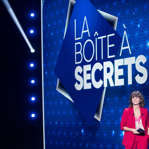 Exclusif - Faustine Bollaert - Enregistrement de l'émission "La boite à secrets" N°2, présentée par F.Bollaert, et qui sera diffusée le 20 décembre sur France 3 en prime time. Le 8 octobre 2019 © Tiziano Da Silva / Bestimage