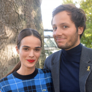 Semi-Exclusif - Vianney Bureau (Vianney), sa compagne Catherine Robert - People au défilé Lacoste Collection Prêt-à-Porter Printemps/Eté 2020 lors de la Fashion Week de Paris, le 1er octobre 2019. © Veeren Ramsamy-Christophe Clovis/Bestimage