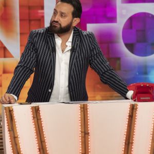 Exclusif - Cyril Hanouna - Dernière de l'émission "C que du Kif" en direct sur C8 et présentée par Cyril Hanouna avec distribution de cadeaux dans la rue et prise de parole de Jean.Roch le 18 juin 2020. © Jack Tribeca / Bestimage