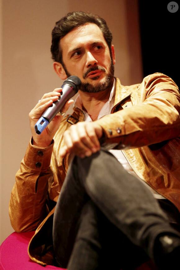 Emanuele Giorgi (Plus Belle la Vie) - Masterclass des acteurs des séries "Plus Belle la Vie", "Les Mystères de l'Amour" et "Alice Nevers" à l'Espace Miramar lors du festival Canneseries à Cannes, le 7 avril 2019. © Dylan Meiffret / Nice Matin / Bestimage