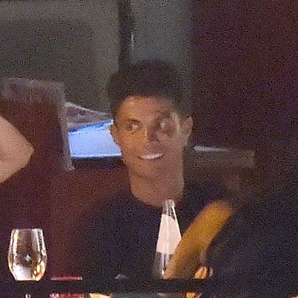 Exclusif - Cristiano Ronaldo et sa compagne Georgina Rodriguez dînent avec des amis, dont le footballeur Jose Semedo, au restaurant "La Langosteria" à Paraggi près de Portofino. Le 2 août 2020.