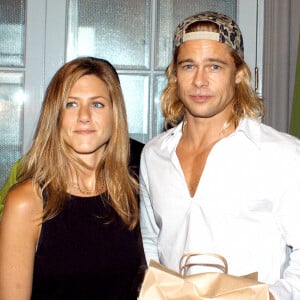 Jennifer Aniston et Brad Pitt à Los Angeles en 2003.