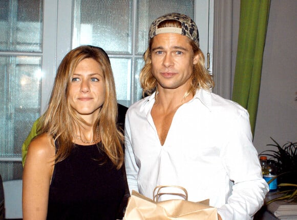 Jennifer Aniston et Brad Pitt à Los Angeles en 2003.