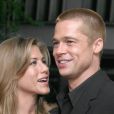  Brad Pitt et Jennifer Anistonà la première du film "Troie" à New York en 2004.  