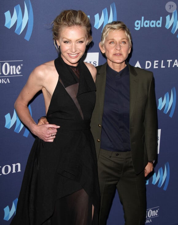 Ellen DeGeneres et sa femme Portia de Rossi - People lors de la 26e cérémonie des GLAAD Media Awards à Beverly Hills, le 21 mars 2015.