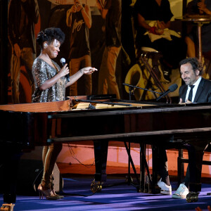 Exclusif - China Moses et André Manoukian durant le premier jour d'enregistrement de l'émission de télévision "Nice Jazz Festival" au Théâtre de Verdure à Nice, le 24 juillet 2020.  © Bruno Bebert/Bestimage