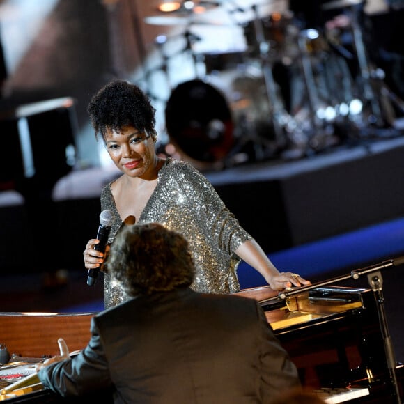 Exclusif - China Moses et André Manoukian durant le premier jour d'enregistrement de l'émission de télévision "Nice Jazz Festival" au Théâtre de Verdure à Nice, le 24 juillet 2020. © Bruno Bebert/Bestimage