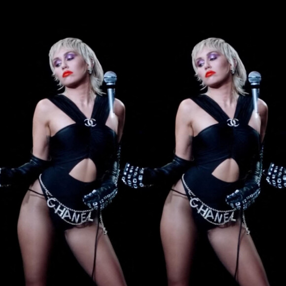 Miley Cyrus dans le clip de son nouveau single Midnight Sky.