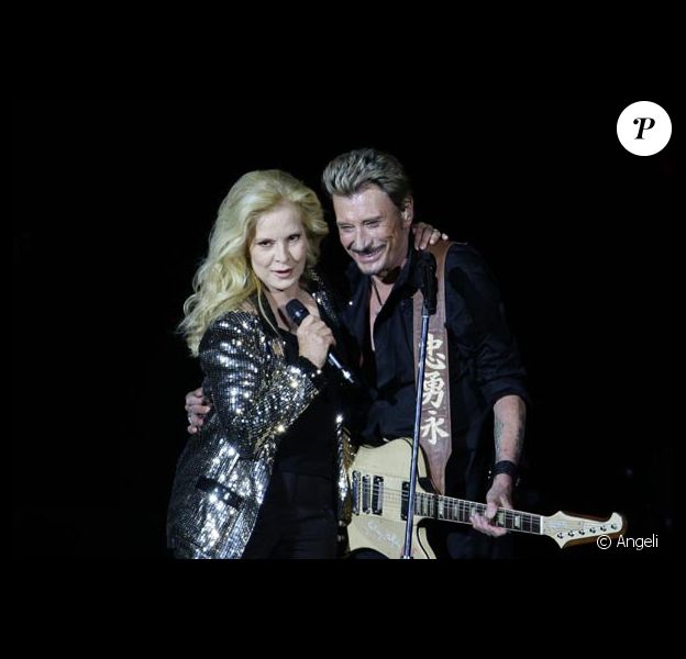 Johnny Hallyday Il Sera A L Olympia Ce Soir Pour Soutenir Sylvie Vartan Purepeople
