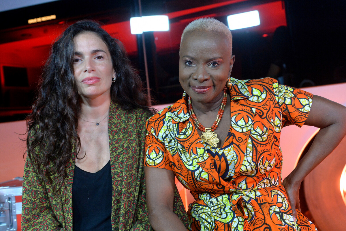 Photo : Exclusif - Backstage - Yael Naim et Angélique Kidjo lors du ...
