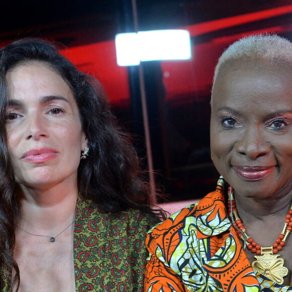 Exclusif - Backstage - Yael Naim et Angélique Kidjo lors du Festival des Festivals de Rock en Seine au parc de Saint-Cloud le 27 août 2020. Un spectacle diffusé en live sur France 2. © Tiziano Da Silva / Veeren Ramsamy / Bestimage