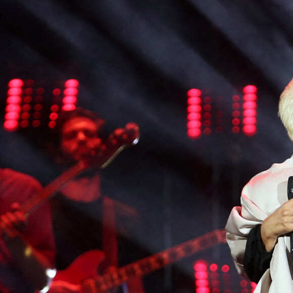 Exclusif - Izia Higelin et Jeanne Added sur scène lors du Festival des Festivals de Rock en Seine au parc de Saint-Cloud le 27 août 2020. Un spectacle diffusé en live sur France 2. © Tiziano Da Silva / Veeren Ramsamy / Bestimage