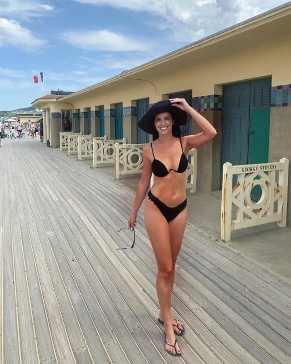 Priscilla Liaud en bikini à Deauville, le 1er août 2020
