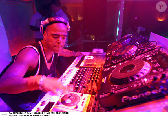 Le DJ Erick Morillo à l'Amnesia en 2004