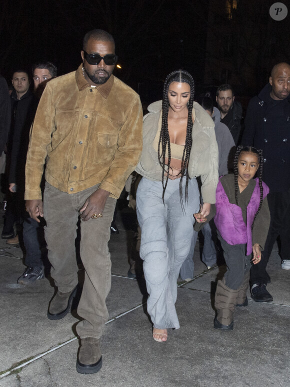 Exclusif - Kanye West, Kim Kardashian, North West - K.West présente sa 8ème collection Yeezy au siège du Parti Communiste à Paris le 2 mars 2020. De nombreux fans se sont déplacés pour assister à l'évènement.