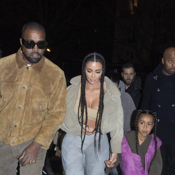 Exclusif - Kanye West, Kim Kardashian, North West - K.West présente sa 8ème collection Yeezy au siège du Parti Communiste à Paris le 2 mars 2020. De nombreux fans se sont déplacés pour assister à l'évènement.