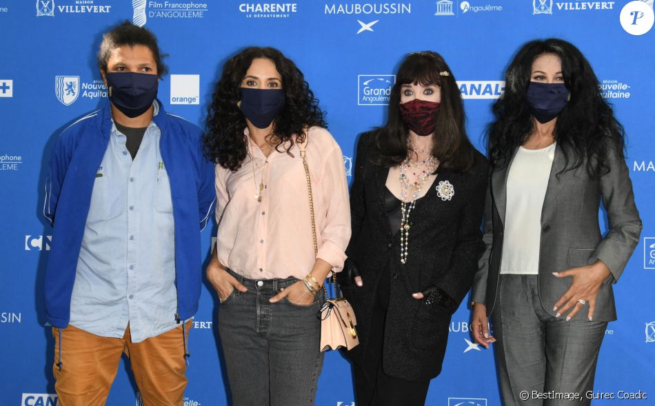 Rachida Brakni, Isabelle Adjani, masquée et Yamina Benguigui, Rachid