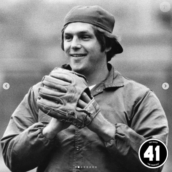 L'ancien joueur de baseball Tom Seaver est mort le 31 août 2020. Il avait 75 ans.
