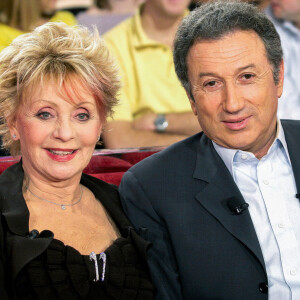 Annie Cordy et Michel Drucker sur le plateau de "Vivement Dimanche".