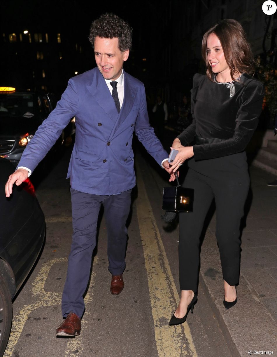 Felicity Guard Qui Est Le Mari De Felicity Jones – KUHC