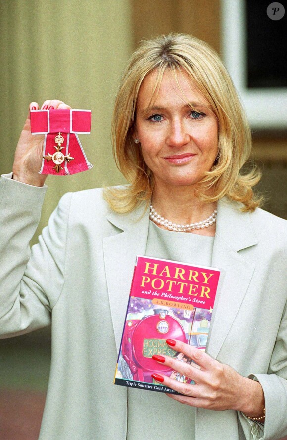 J.K. Rowling - Décoration "Harry Potter" à Buckingham Palace. Londres.