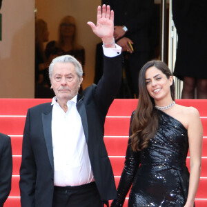 Alain Delon et sa fille Anouchka Delon - Montée des marches du film "A Hidden Life" lors du 72ème Festival International du Film de Cannes, le 19 mai 2019. © Denis Guignebourg/Bestimage