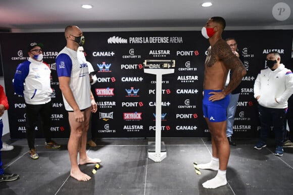 Johann Duhaupas en conférence de presse à la veille de son match de boxe contre Tony Yoka, à Paris La Défense Arena. Nanterre, le 24 septembre 2020. © JB Autissier / Panoramic / Bestimage
