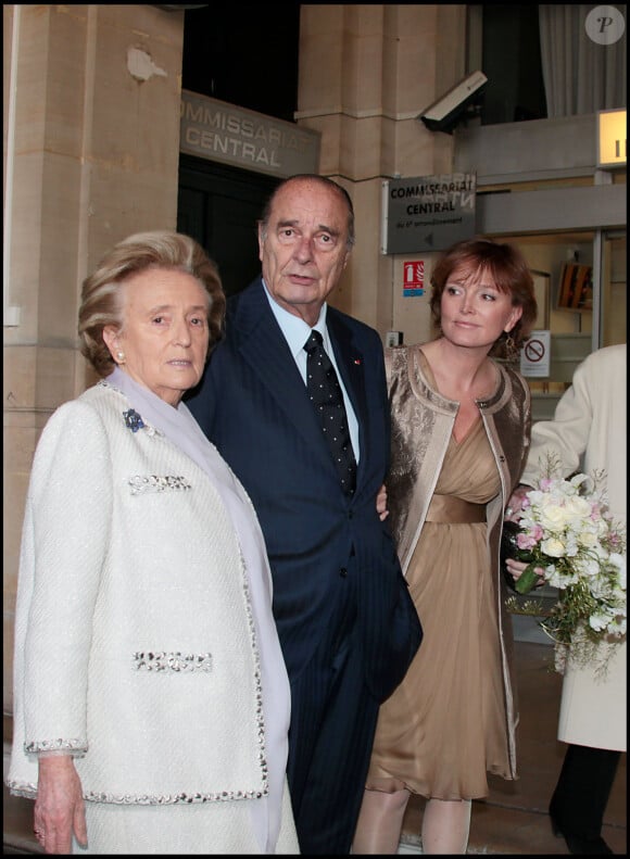 Jacques, Claude et Bernadette Chirac - Mariage de Claude Chirac et Frédéric Salat-Baroux à la mairie du 6e arrondissement de Paris le 11 février 2011.