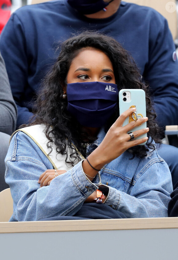 Clémence Botino, Miss France 2020, assiste des Internationaux de France de tennis à Roland Garros. Paris, le 30 Septembre 2020 © Dominique Jacovides / Bestimage