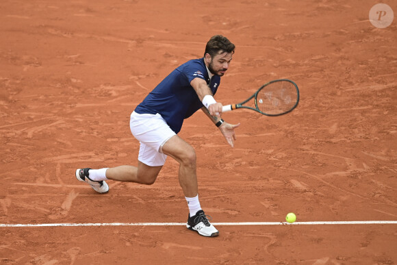 Hugo Gaston (FRA - 239ème mondial, 20ans) élimine Stan Wawrinka (CH - ancien vainqueur du tournoi, 17ème mondial) et file en 8es de finale lors du tournoi de Roland Garros à Paris le 2 octobre 2020. © Chryslene Caillaud / Panoramic / Bestimage